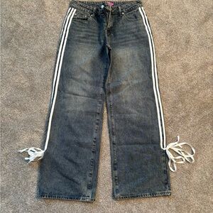 Edikted Black Wide-Leg Jeans with White Side Stripes